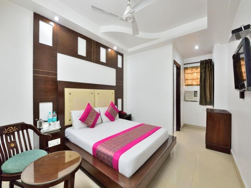 Hotel Sai International New Delhi Exterior photo