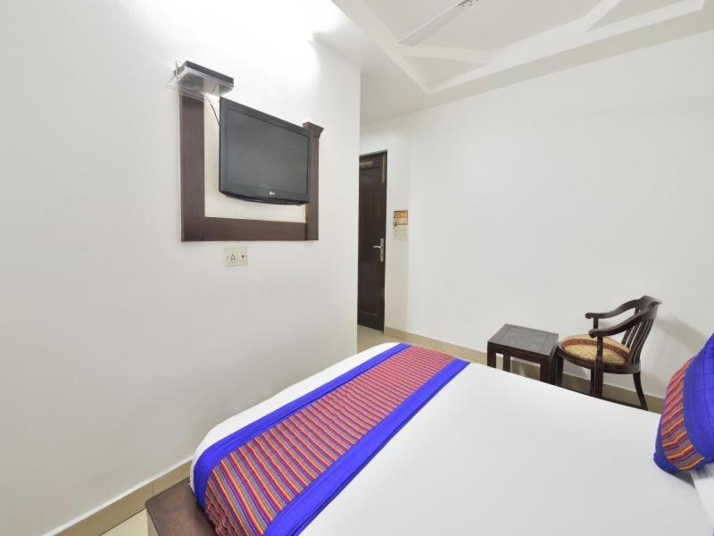 Hotel Sai International New Delhi Exterior photo